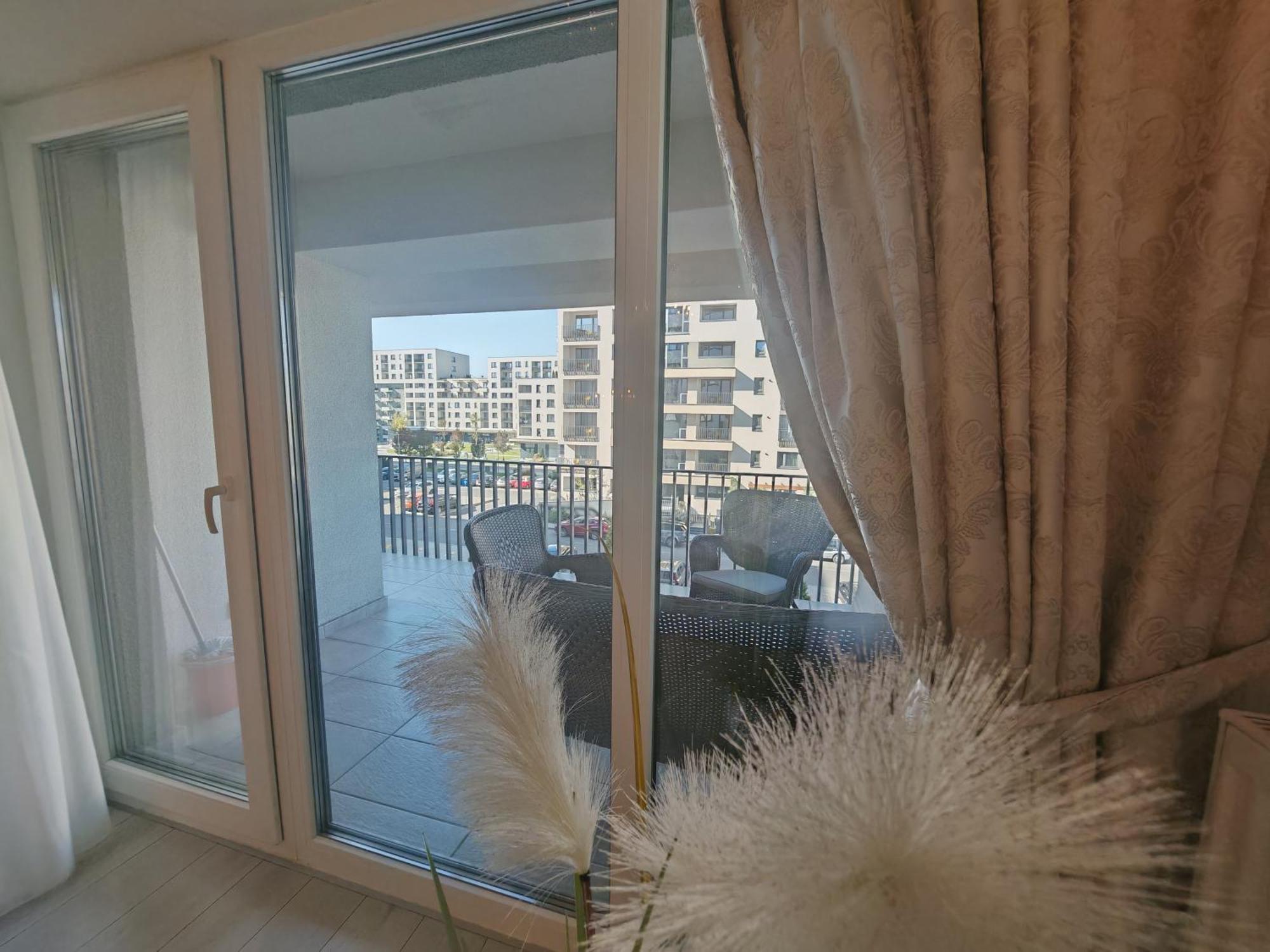 Coresi Mall Exclusive #Collection Apartments & Studios Braşov Eksteriør bilde