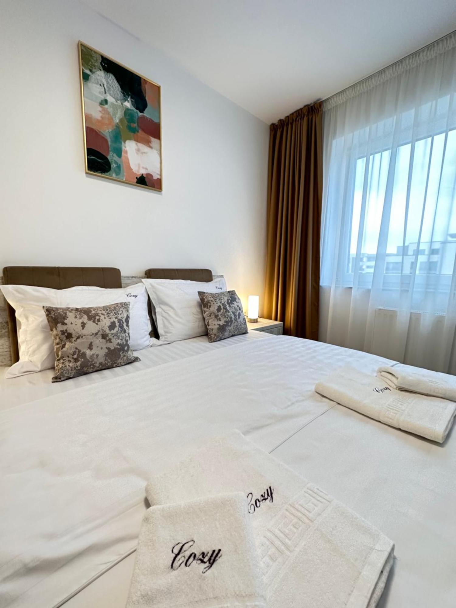 Coresi Mall Exclusive #Collection Apartments & Studios Braşov Eksteriør bilde