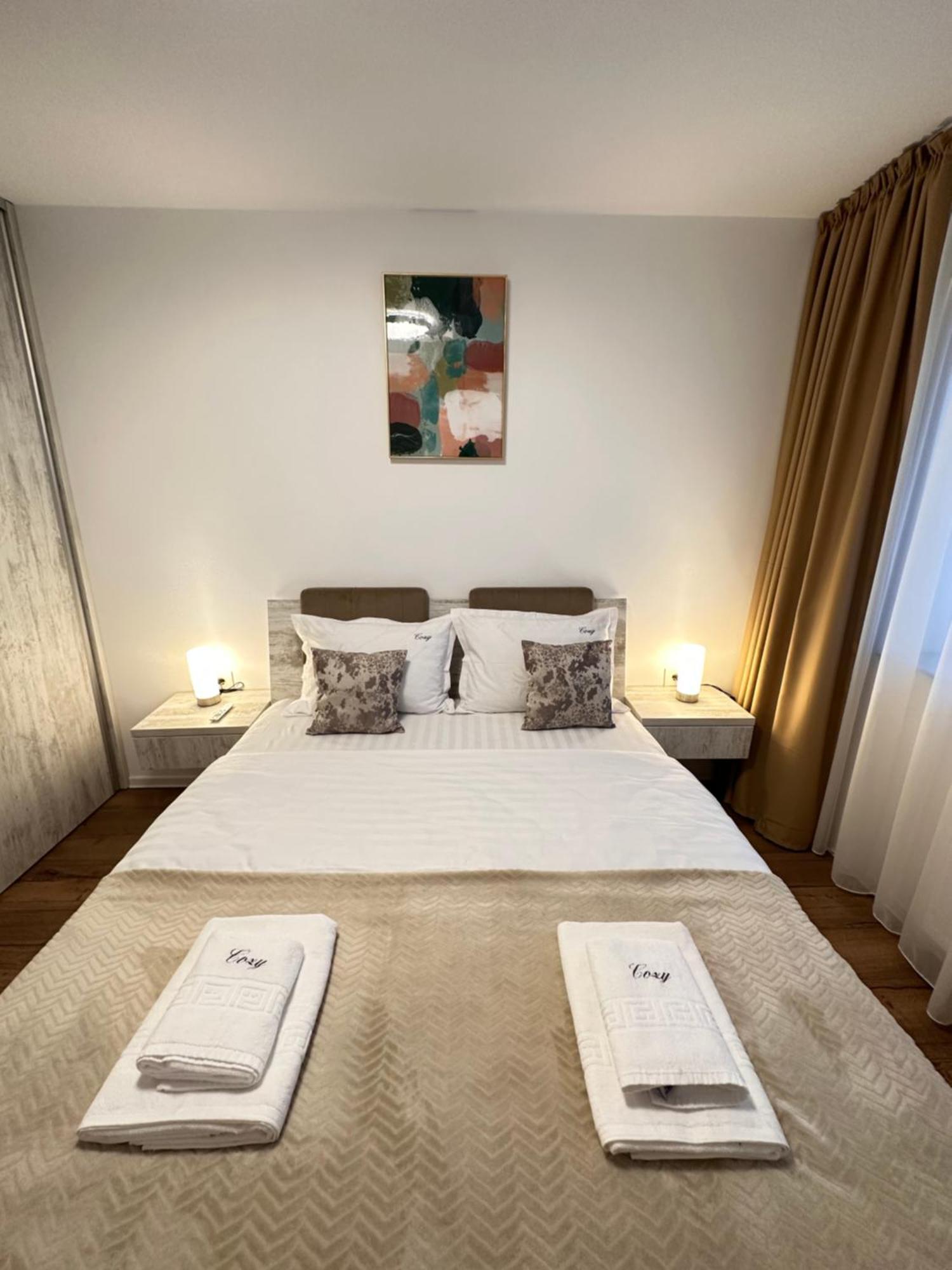 Coresi Mall Exclusive #Collection Apartments & Studios Braşov Eksteriør bilde